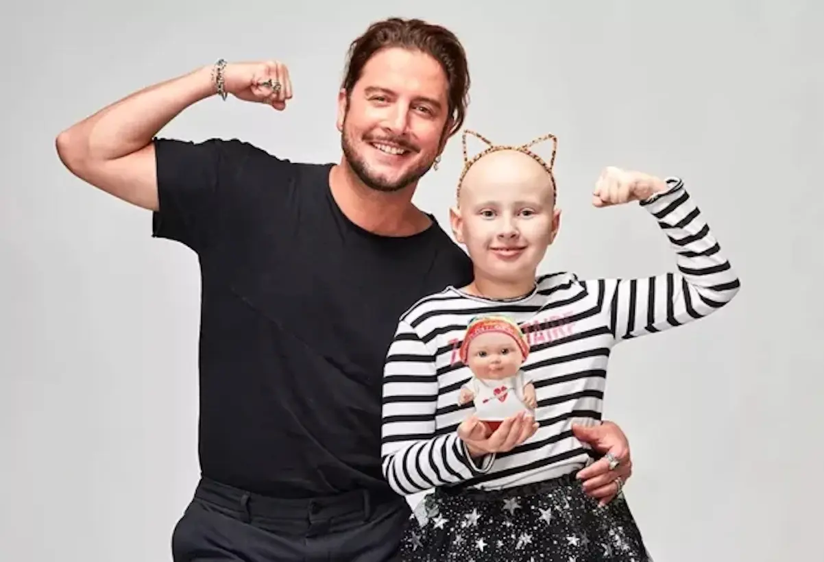 Manuel Carrasco, el Baby Pelón más vendido- la historia del muñeco solidario copia