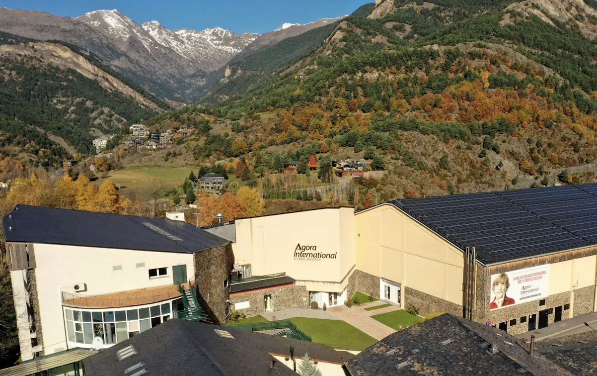 Ágora International School