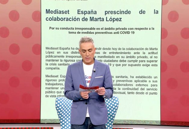 Kiko Hernández lee el comunicado de Mediaset por el que se despide a Marta López copia