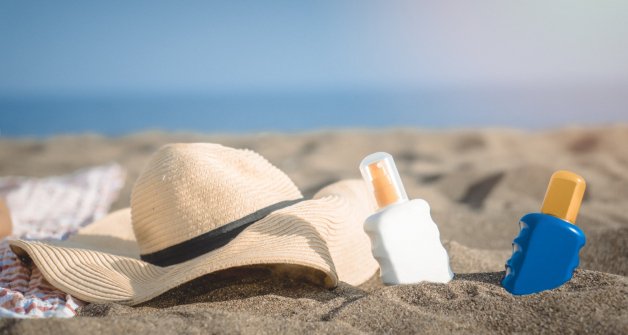 protector solar playa sombrero